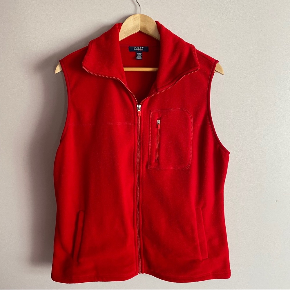 Chaps Sport red fleece vest, size xl